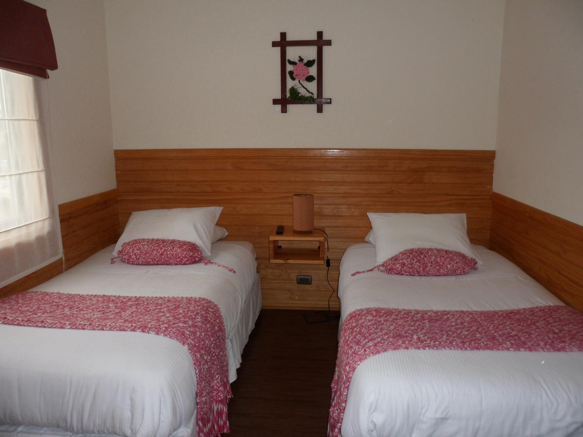 Hotel Dein Haus Y Departamentos 3*